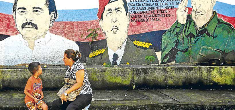 mural Daniel Ortega y Hugo Chávez