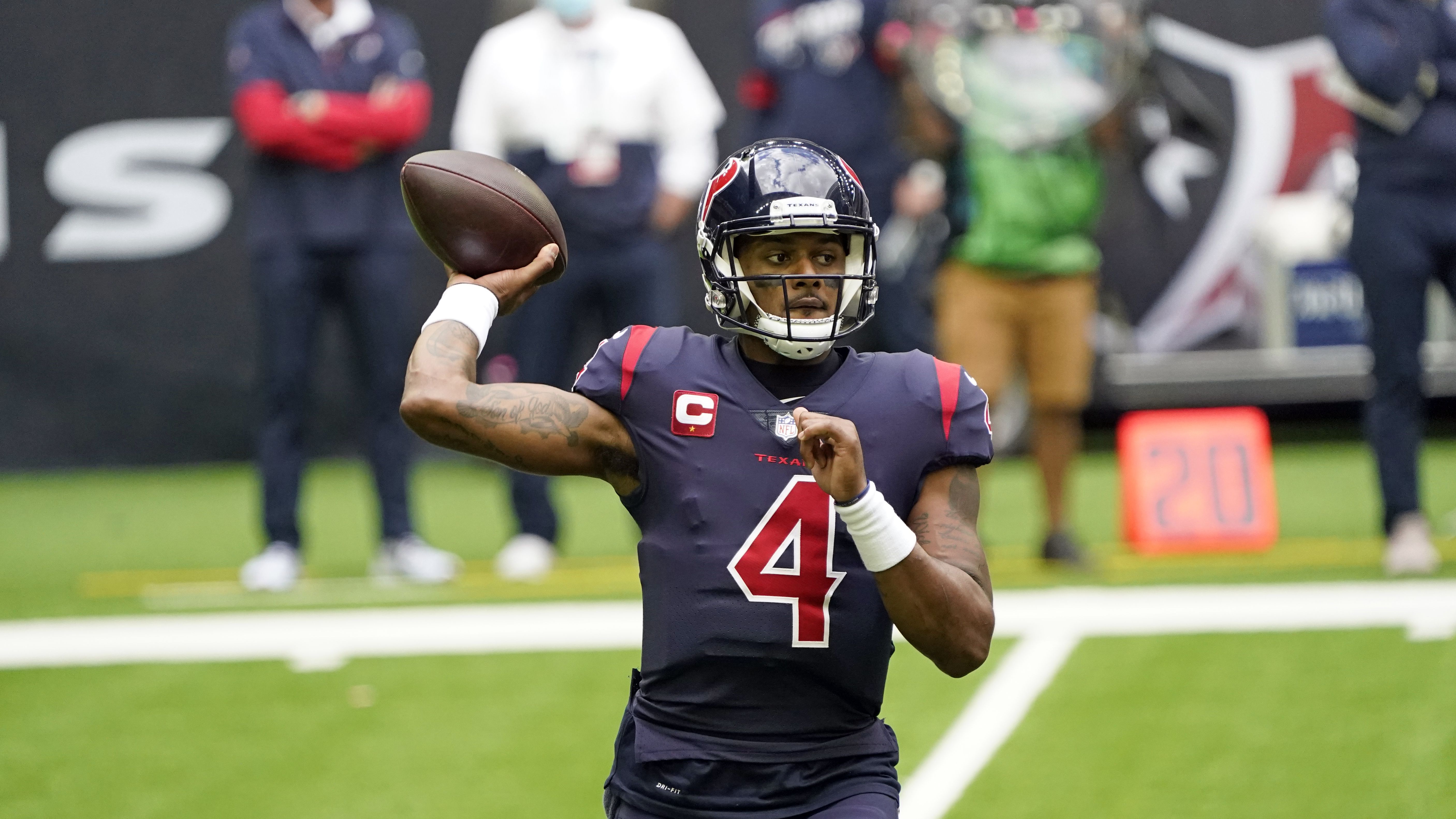 Disgruntled Deshaun Watson reportedly requests trade from Houston