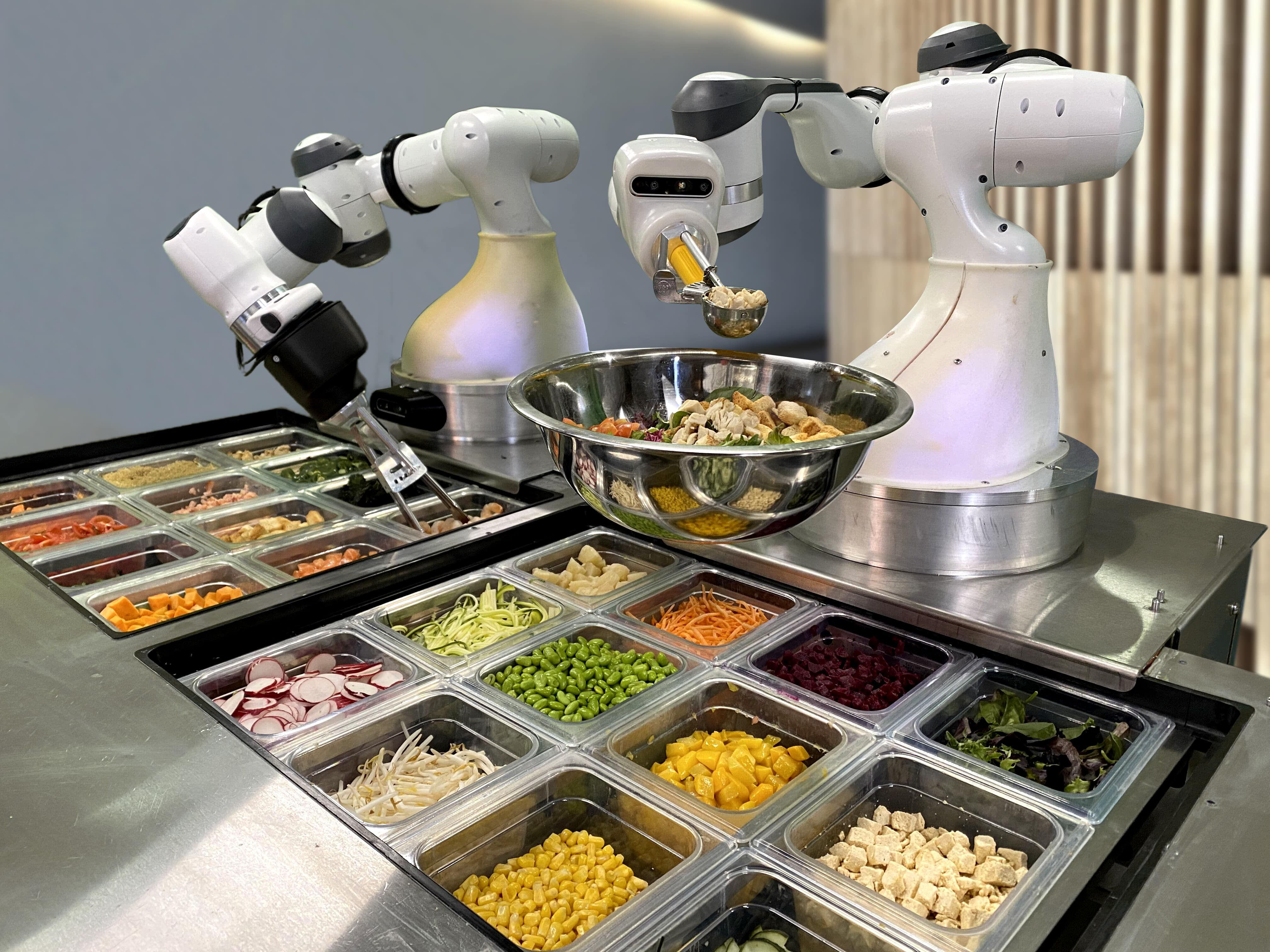 Fully automated robotic kitchen can prepare meals in 3 minutes 