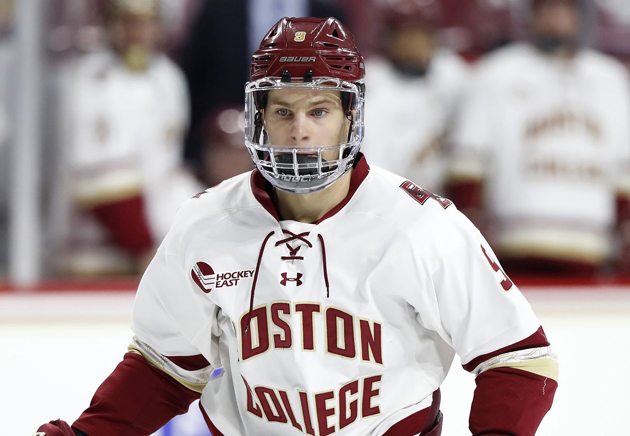 Boston College hockey player goes viral, with an assist to Justin