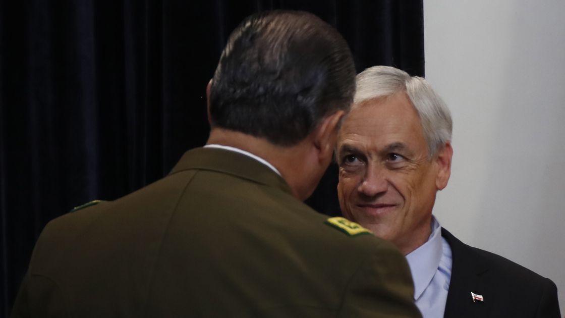 Sebastian Piñera recibe saludos protocales en el Palacio de la Moneda