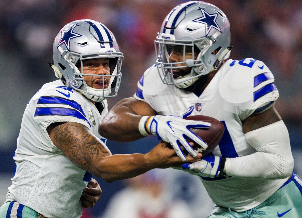 Ezekiel Elliott Appears To Accidentally Unveil Cowboys