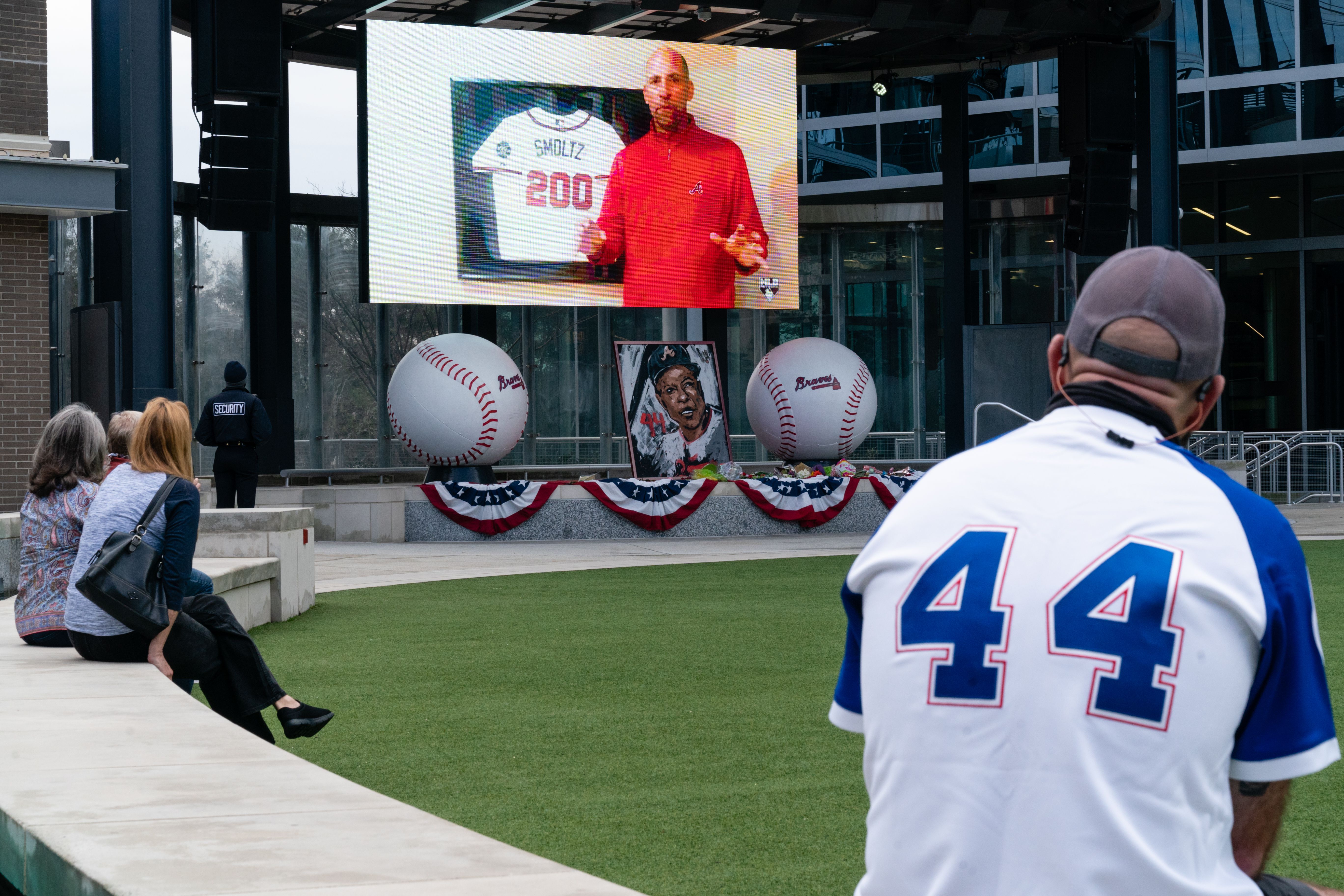 Lot - Hank Aaron Autographed #44 Braves Jersey