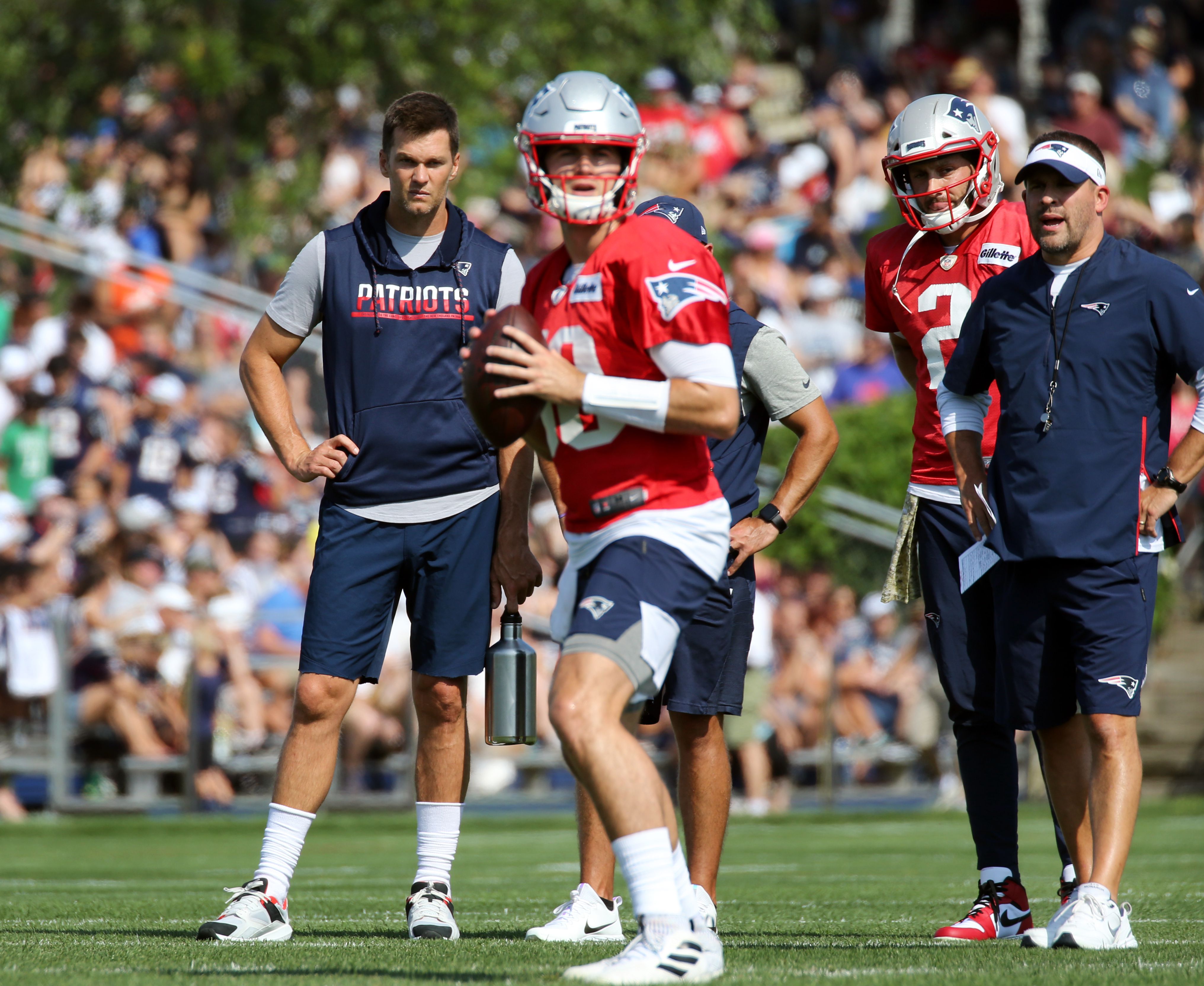 Just a typical solid Brady day': Every detail of a Tom Brady training camp  practice - The Athletic