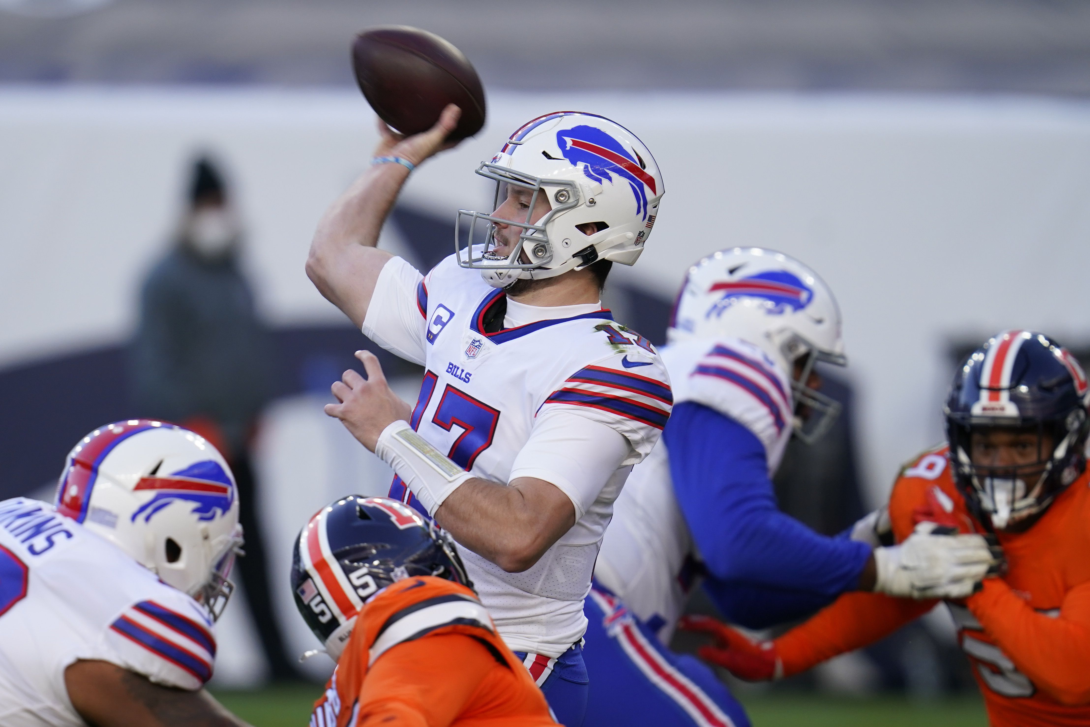 Buffalo Bills' Josh Allen leads AFC QBs in Pro Bowl voting