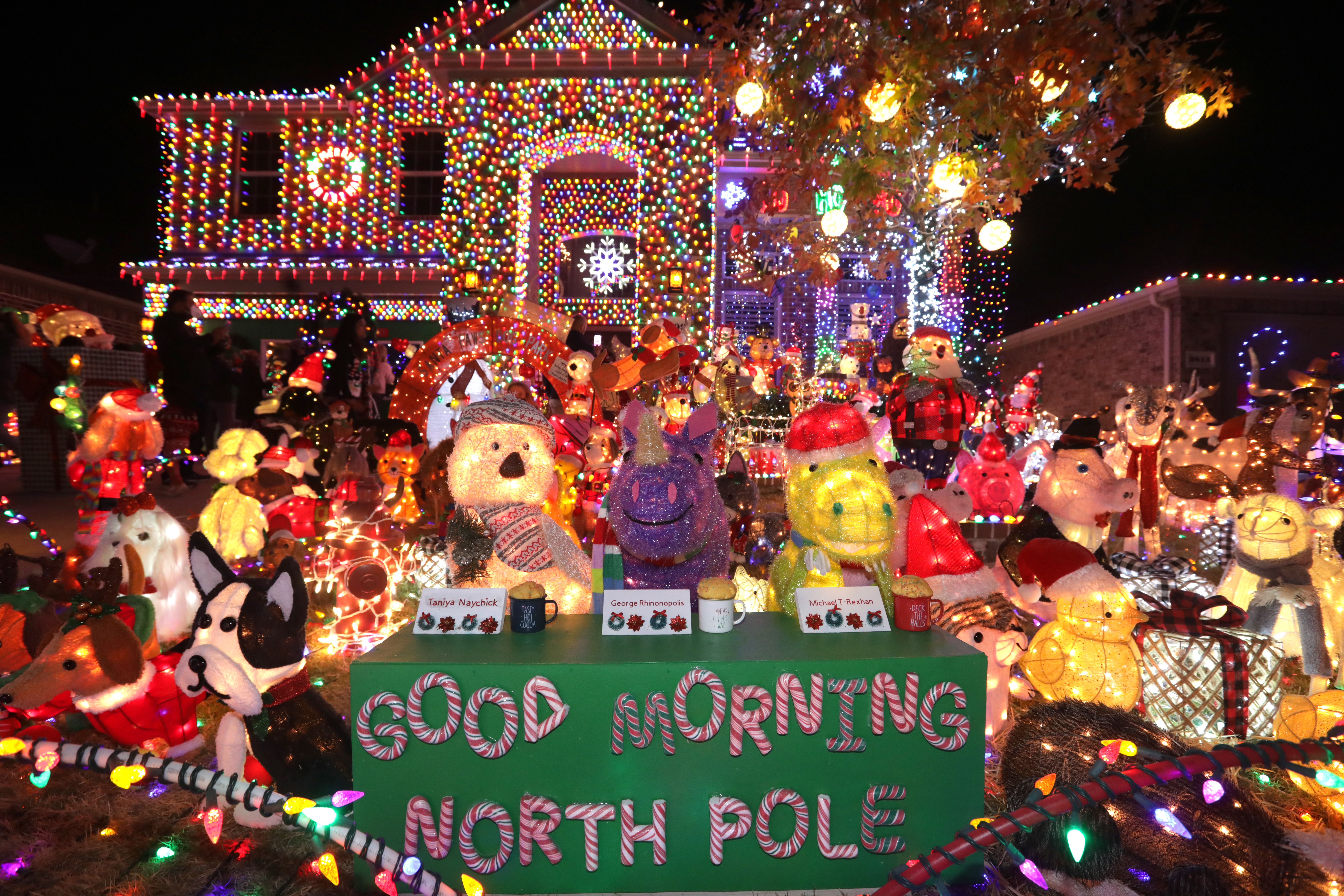 Why the Frisco home just filmed for 'Great Christmas Light Fight' is more  than a viral sensation
