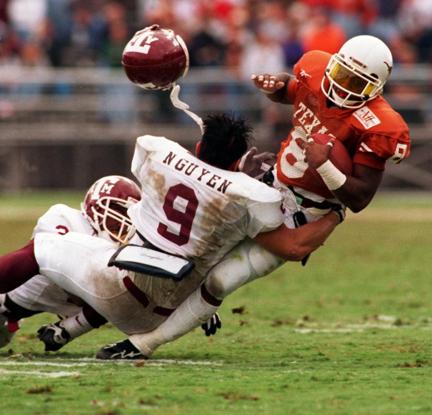 Dat Nguyen - Texas A & M  A&m football, Texas football, Texas sports