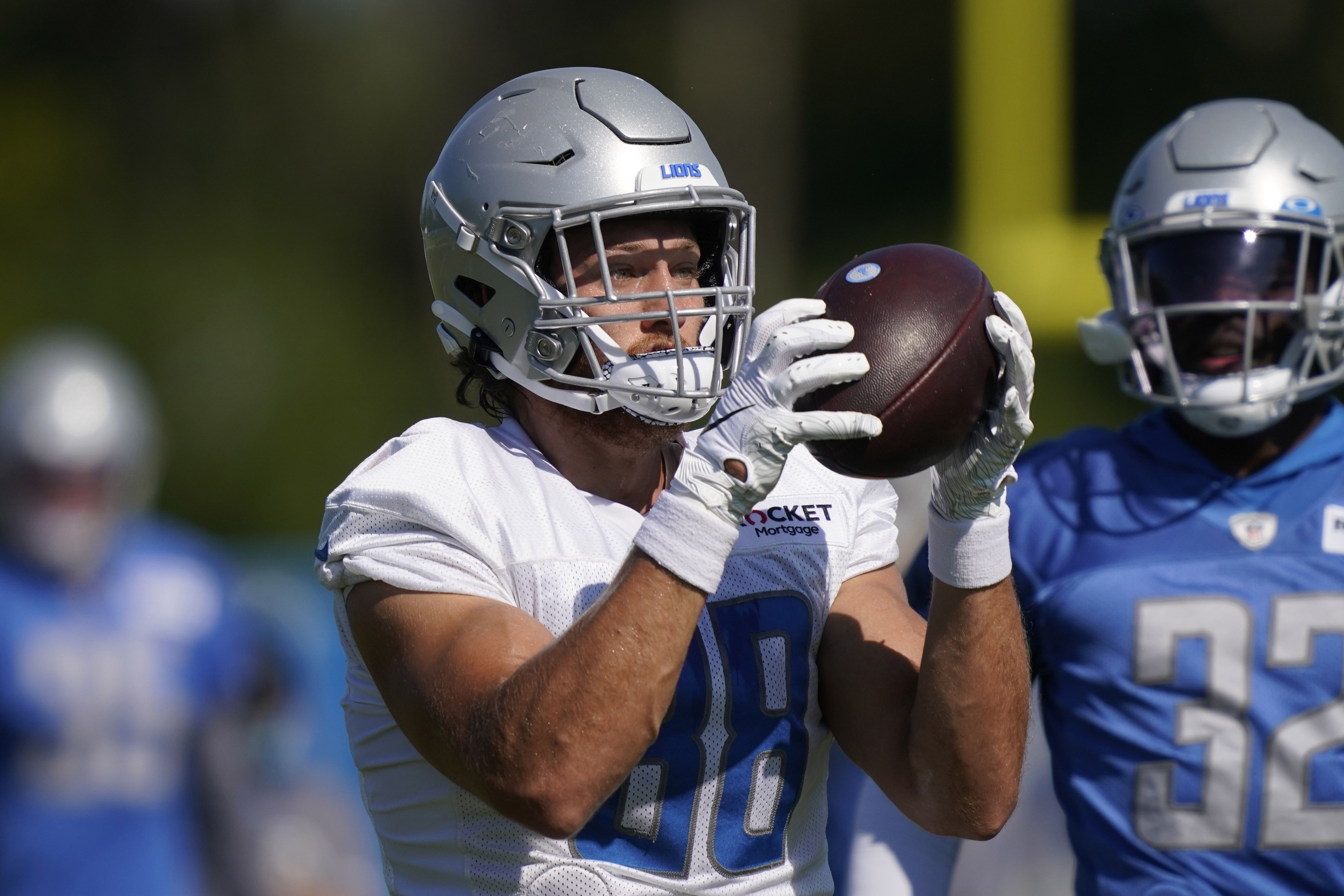 Detroit Lions' tight ends shine in first game without T.J. Hockenson