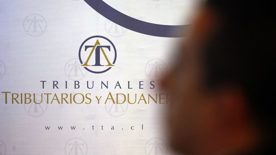 Tribunales tributarios y aduaneros