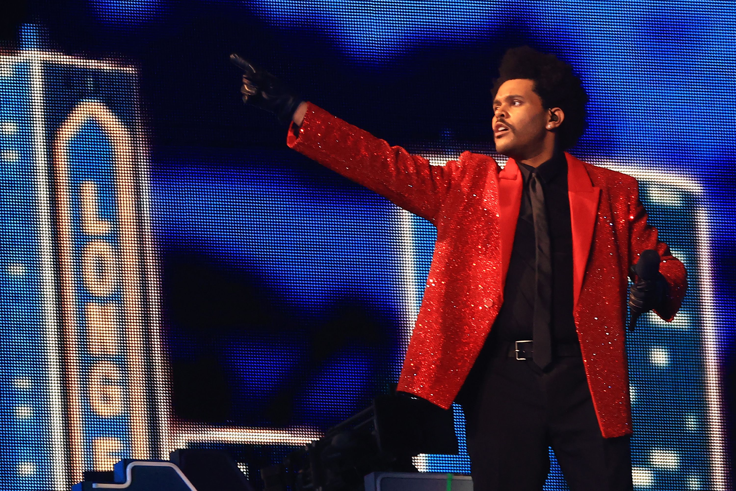 Some thoughts on the The Weeknd's Super Bowl Halftime Show