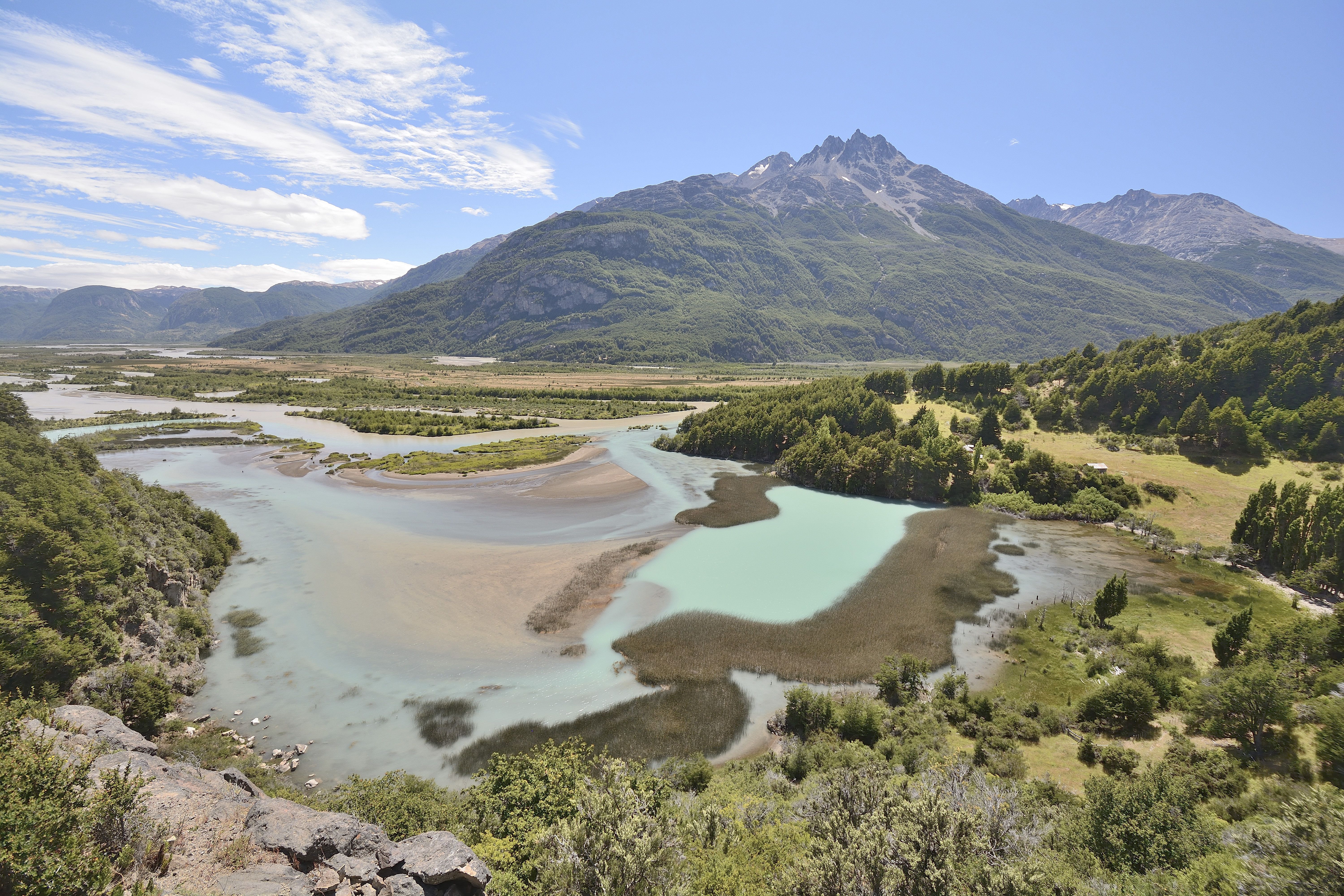 viajes-safari-rio-ibañez.jpg