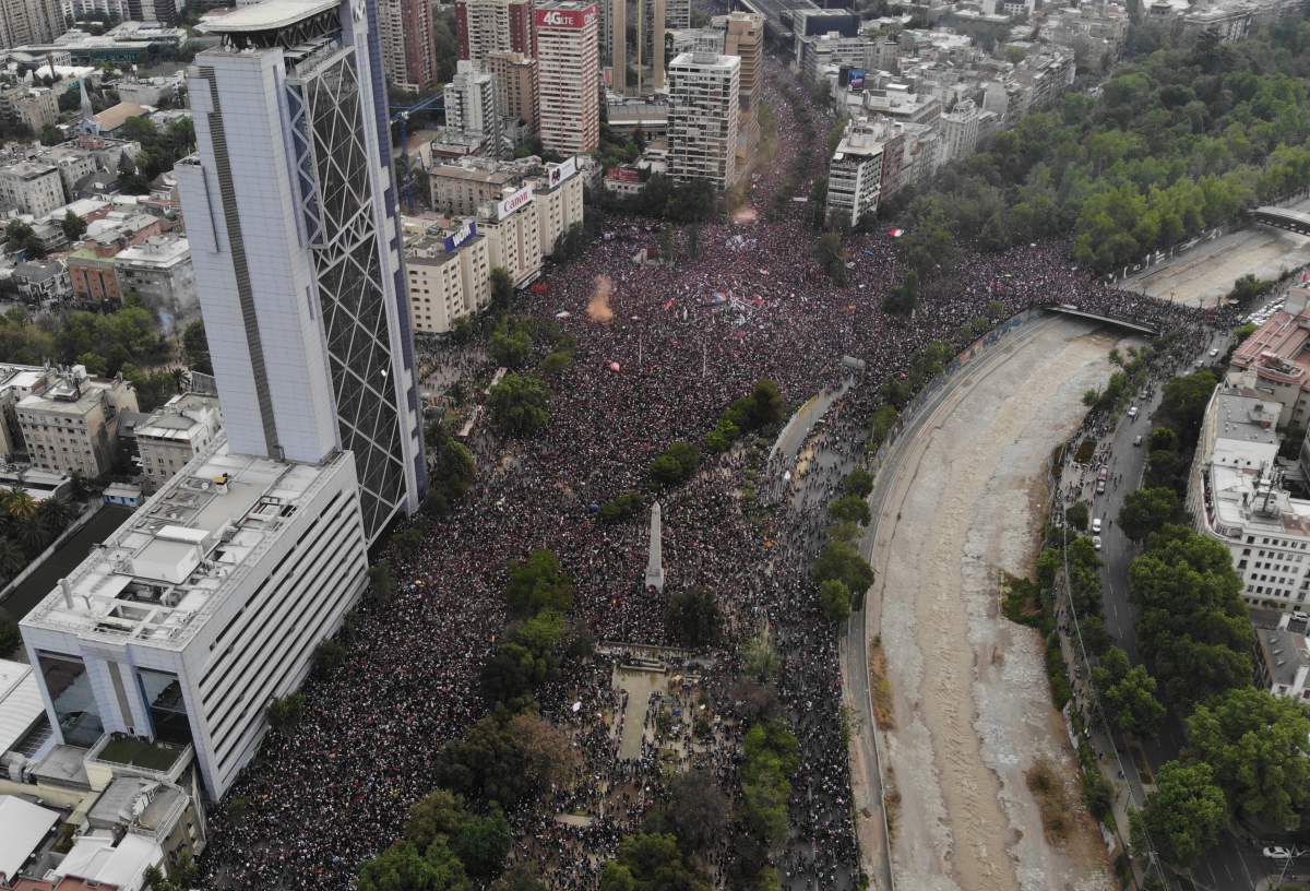 MANIFESTACIONES EN PLAZA ITALIAMARCHA HISTORICA