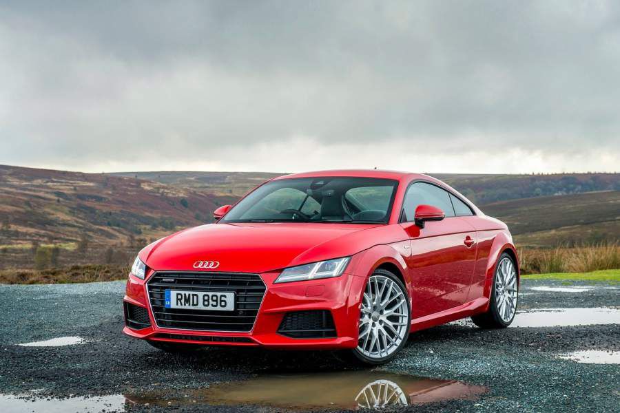 Audi-TT_Coupe-2015-1280-0b-900x600.jpg