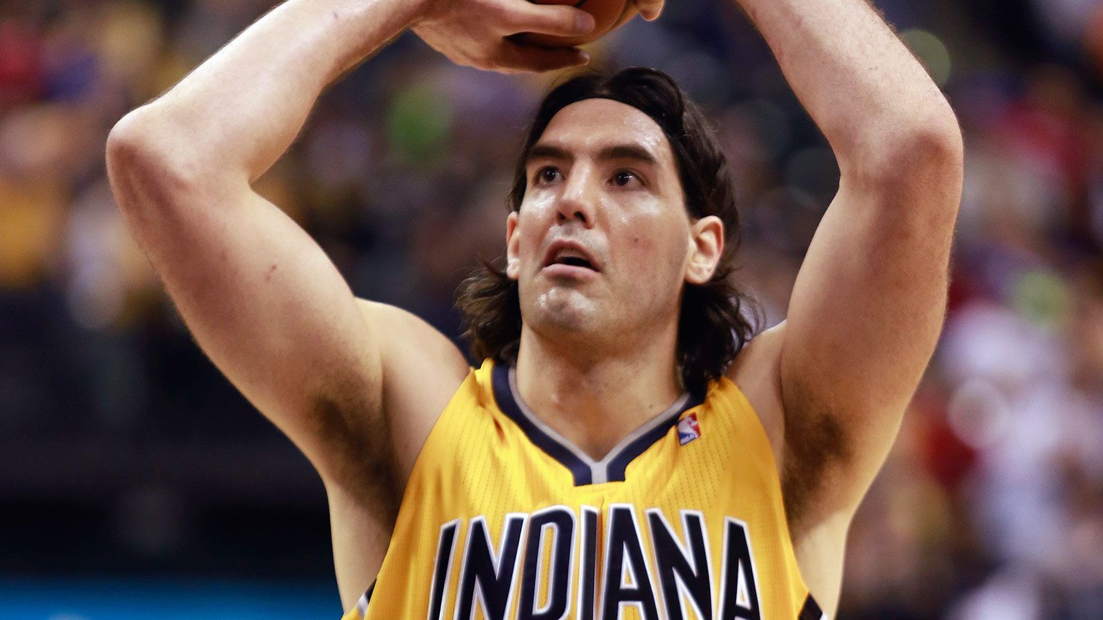 Luis Scola