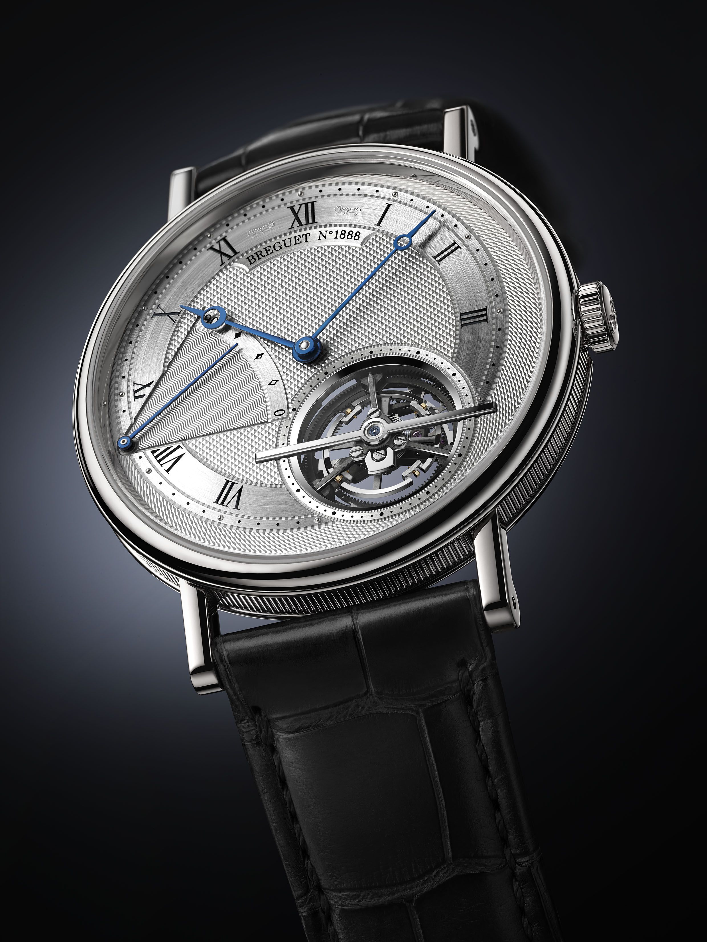 Classique-Tourbillon-extra-plat-automatique-5377PT_12_9WU.jpg