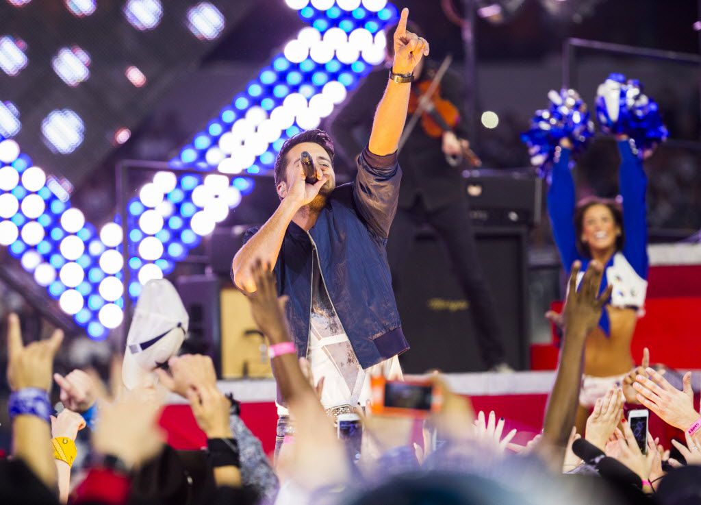 Luke Bryan - Playing the halftime show at the Dallas Cowboys game