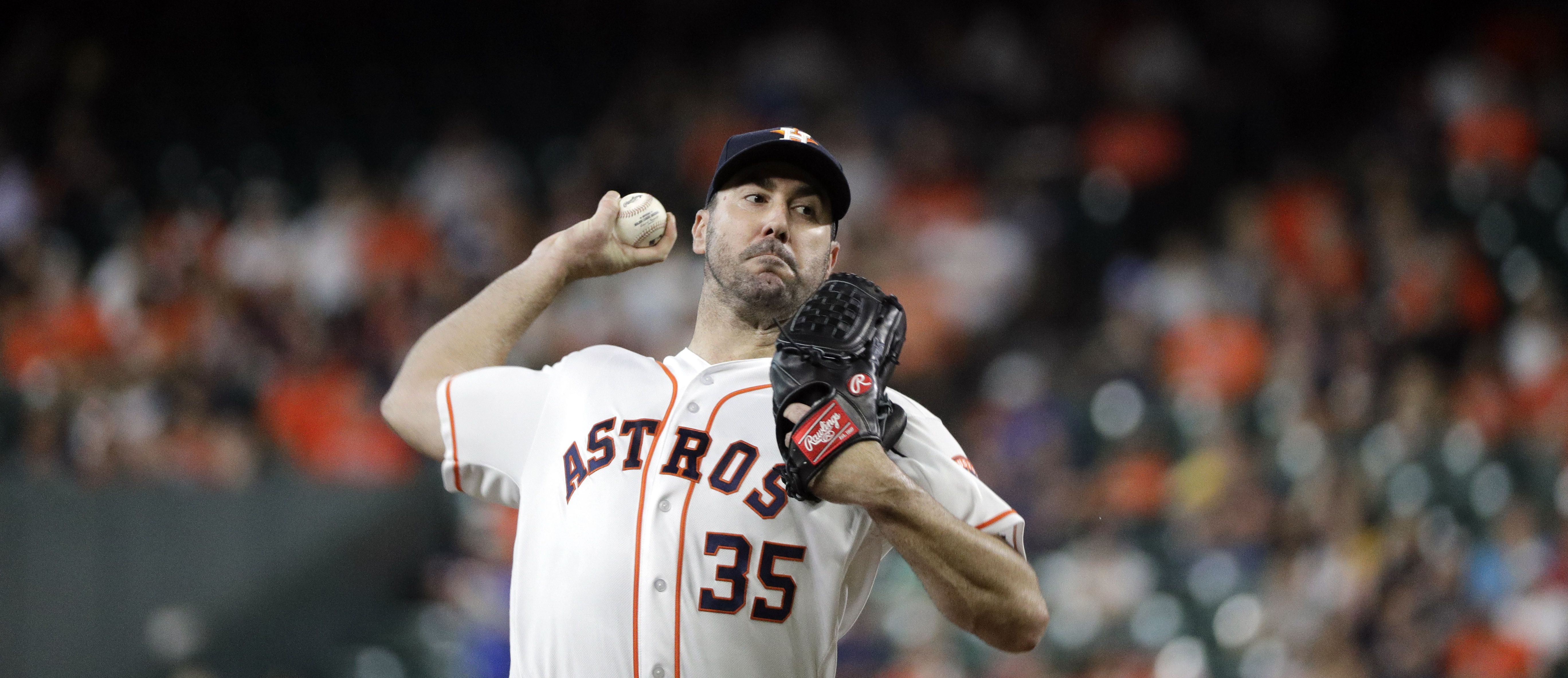 Justin Verlander faces former teammate Miguel Cabrera one more