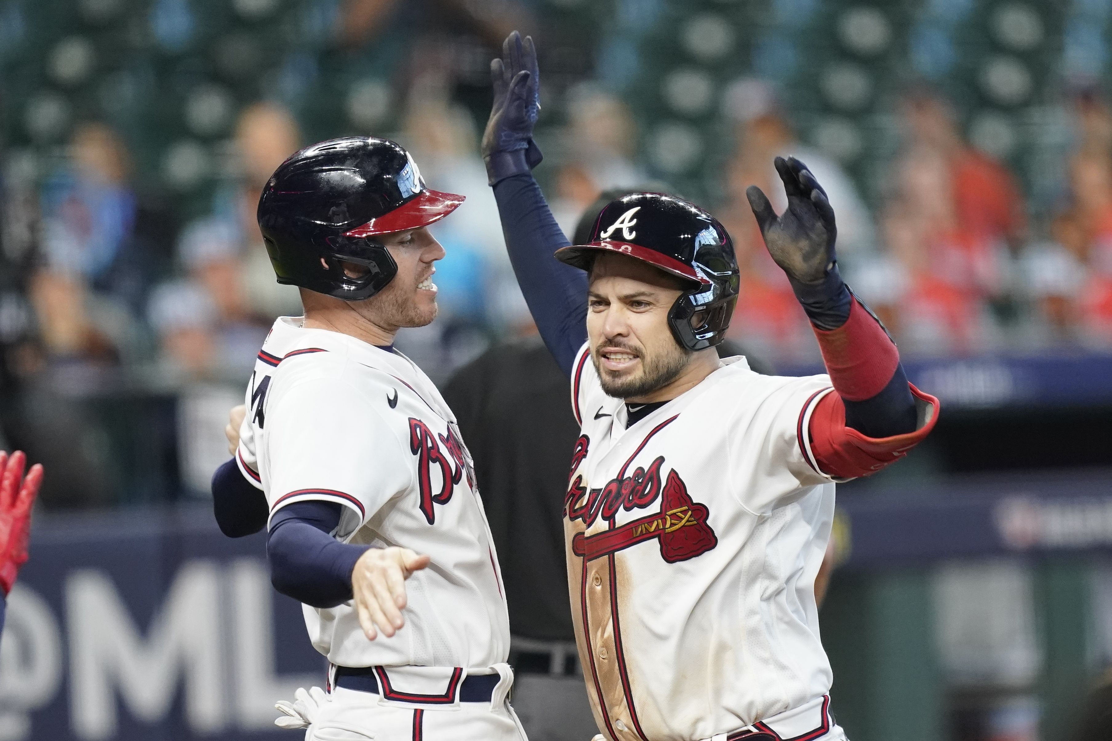 Freddie Freeman expects big things for Dansby Swanson as a Cub