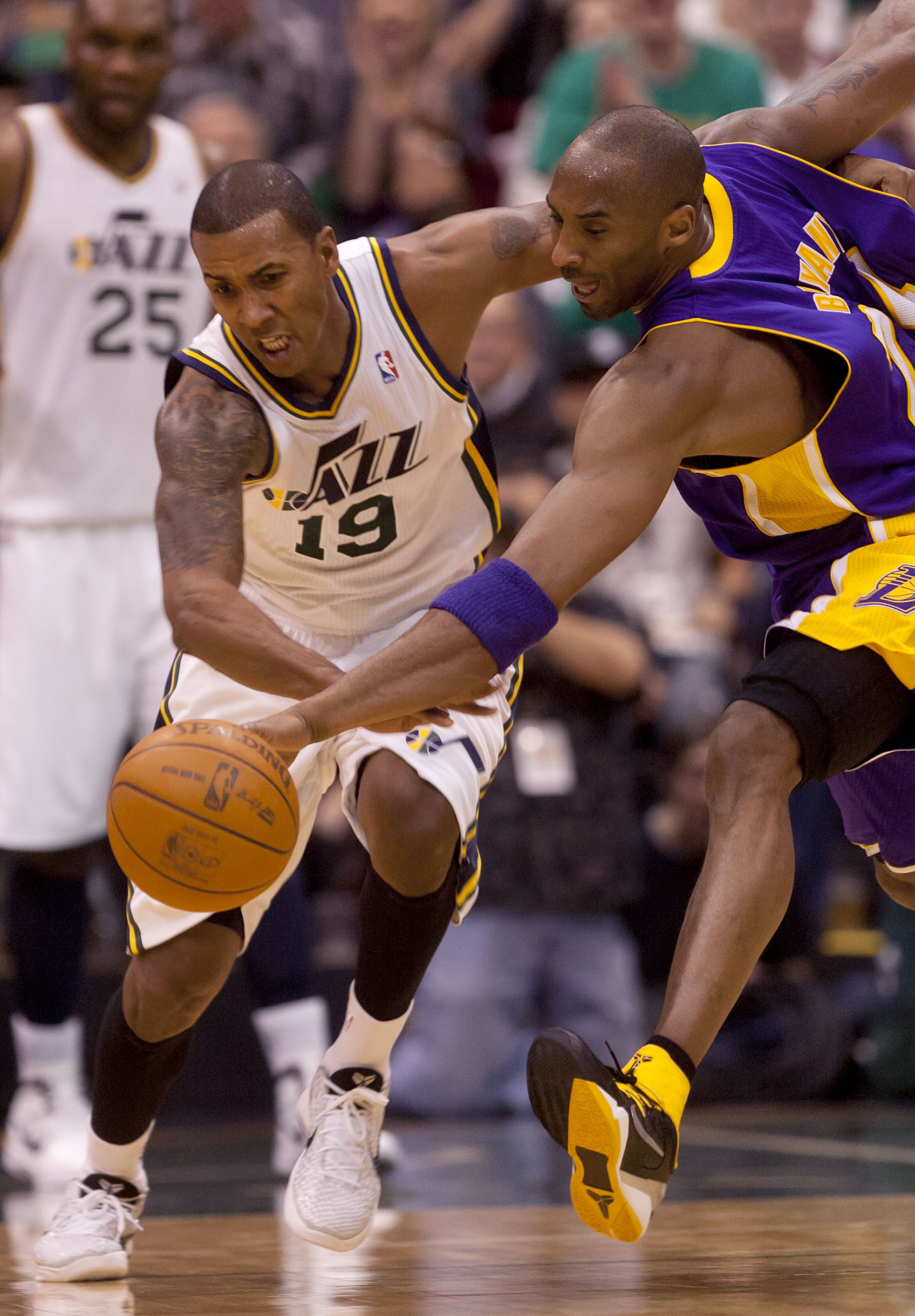 Did Utah Jazz Deliberately Allow Kobe Bryant To Rack Up 60 Points In His  Farewell Game? - EssentiallySports