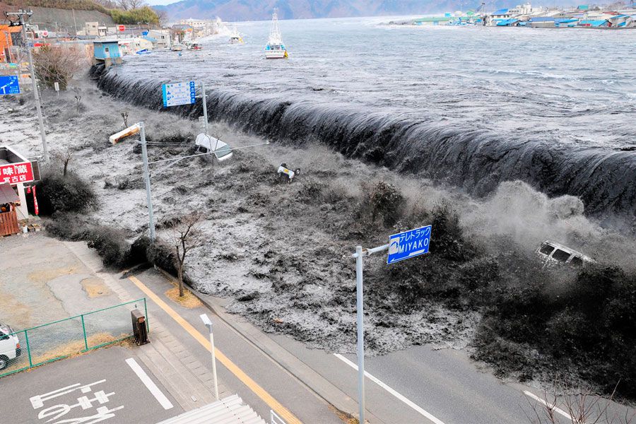 tsunami-2.jpg