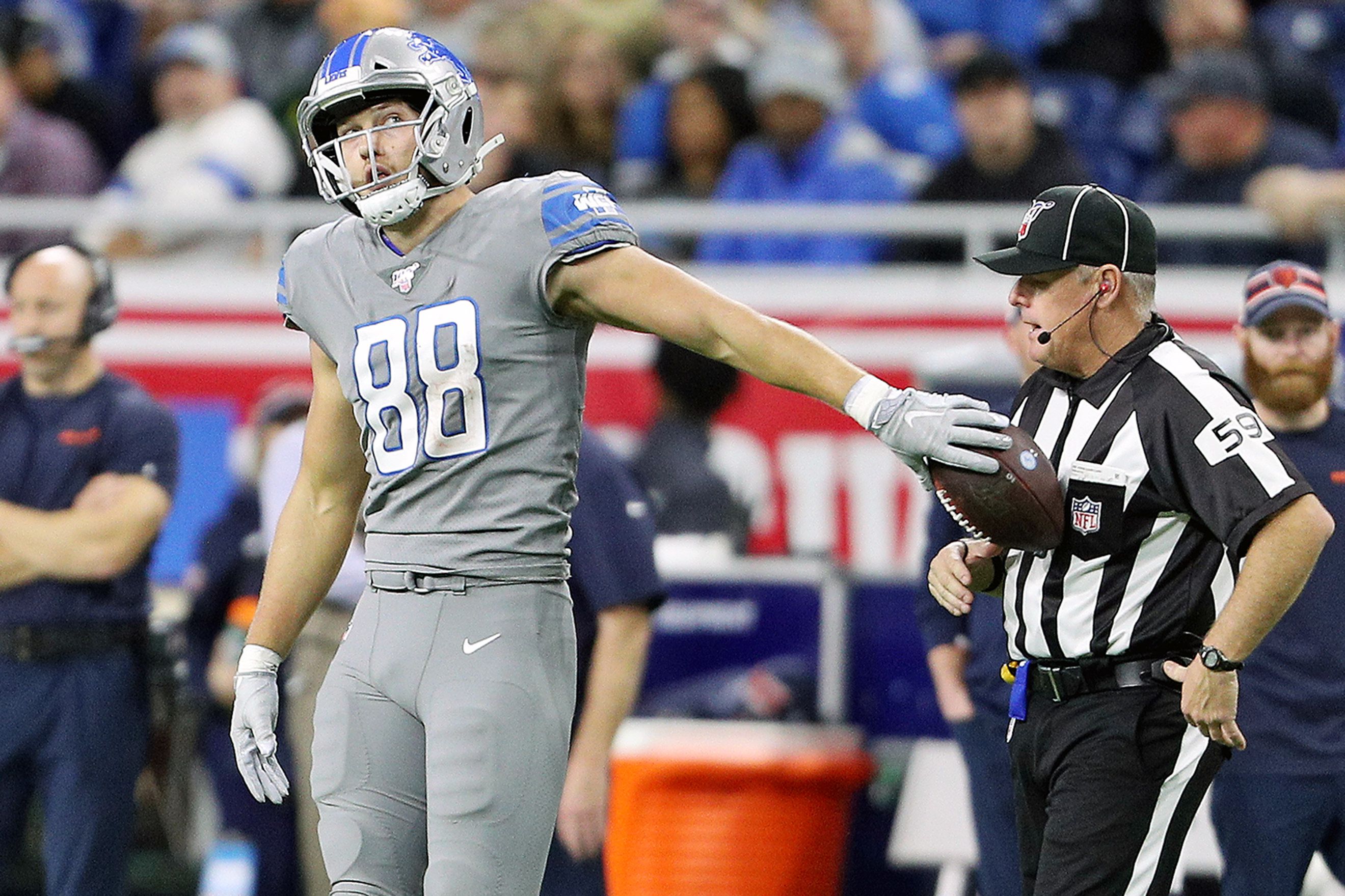 Report: Detroit Lions TE T.J. Hockenson's season is over after