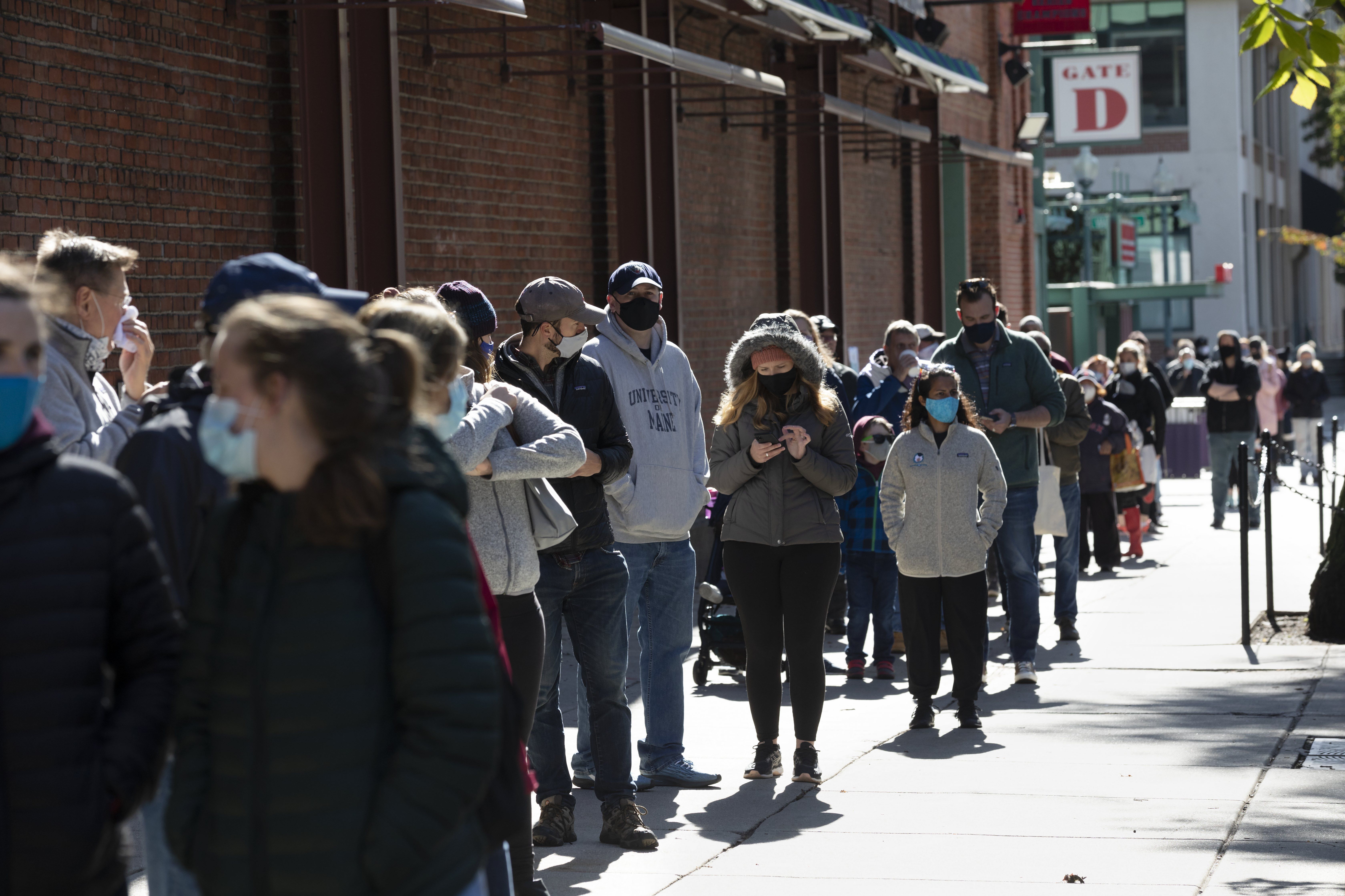 Fenway Park hosts early voting for Boston residents this weekend