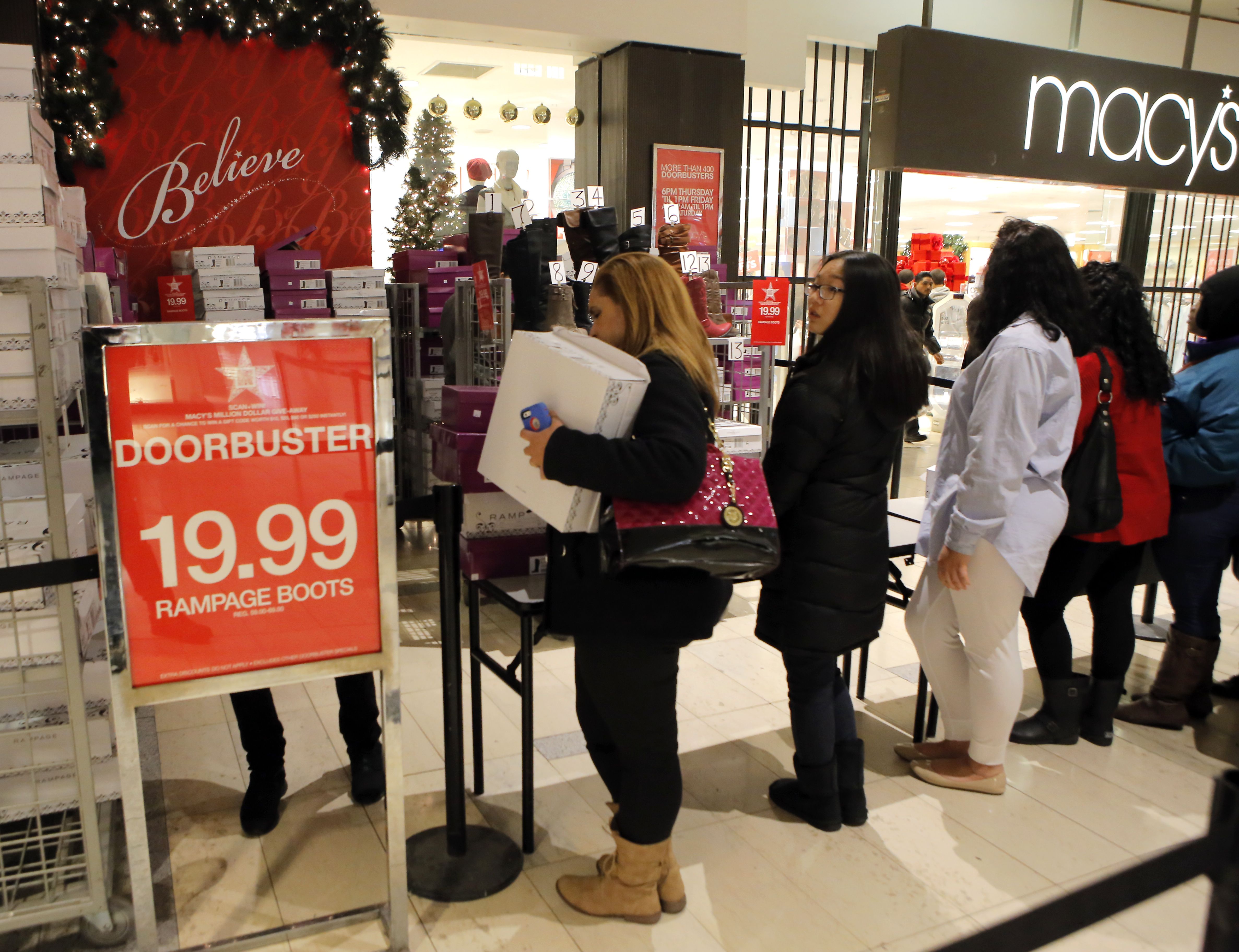 Macy's Will Cut Thousands of Jobs, Looks to Save $630 Million a Year –  Footwear News