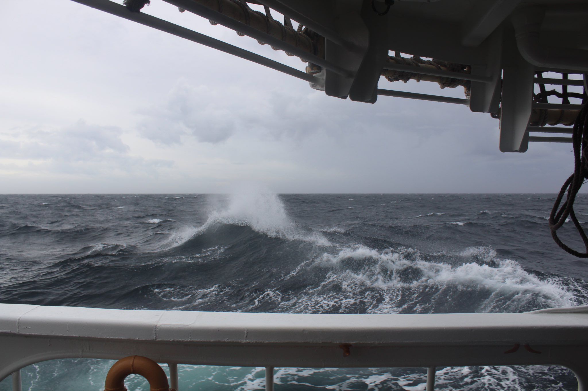 New details: Coast Guard rescues four fishermen after fishing boat sinks 40  miles off Nantucket 