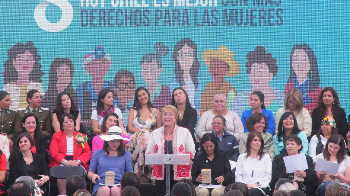 Bachelet mujeres