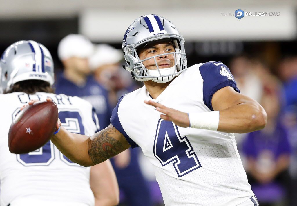 Tony Romo gave an emotional 6-minute speech on his own struggles and how  Dak Prescott has 'earned the right' to be the Cowboys' starting quarterback