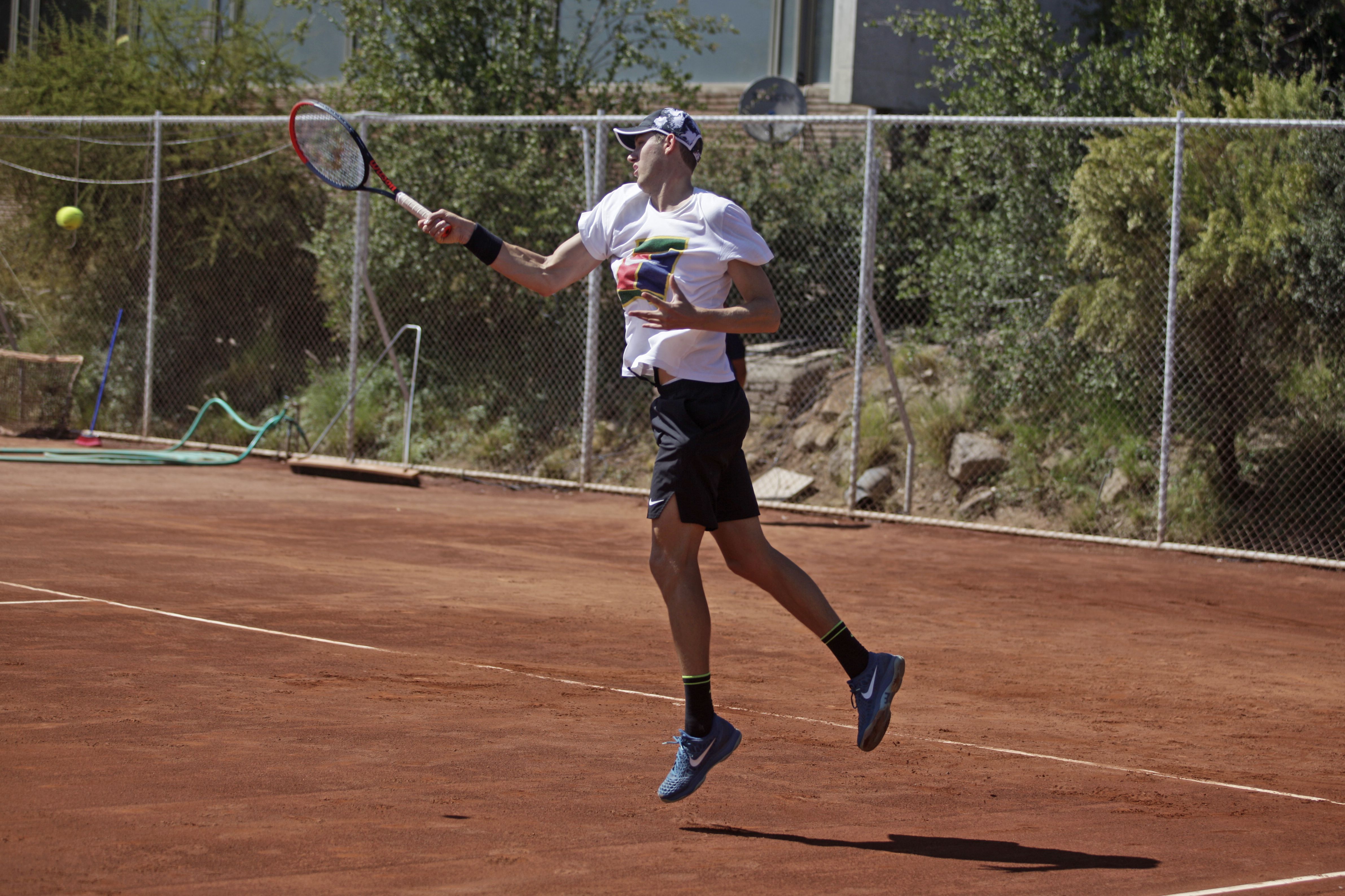 19.02.2020

ENTRENAMIENTO DE NICOLAS JARRY EN LAS CANCHAS DE SAN CARLOS DE APOQUINDO.

FOTO: LUCAS ALVARADO / LA TERCERA