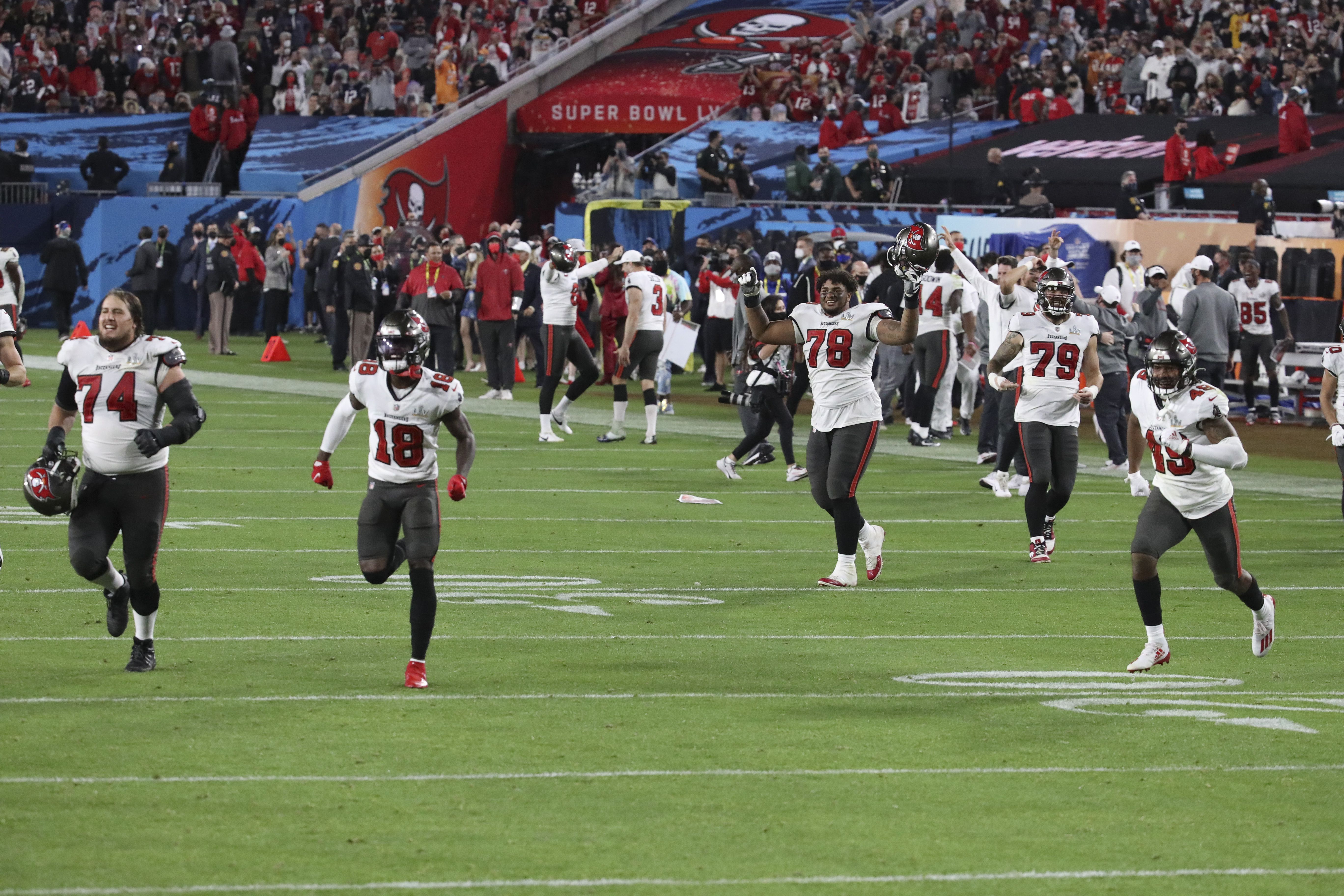 Superbowl 55 LV Tampa Bay PR- Chiefs v. Buccaneers - Central Galleries