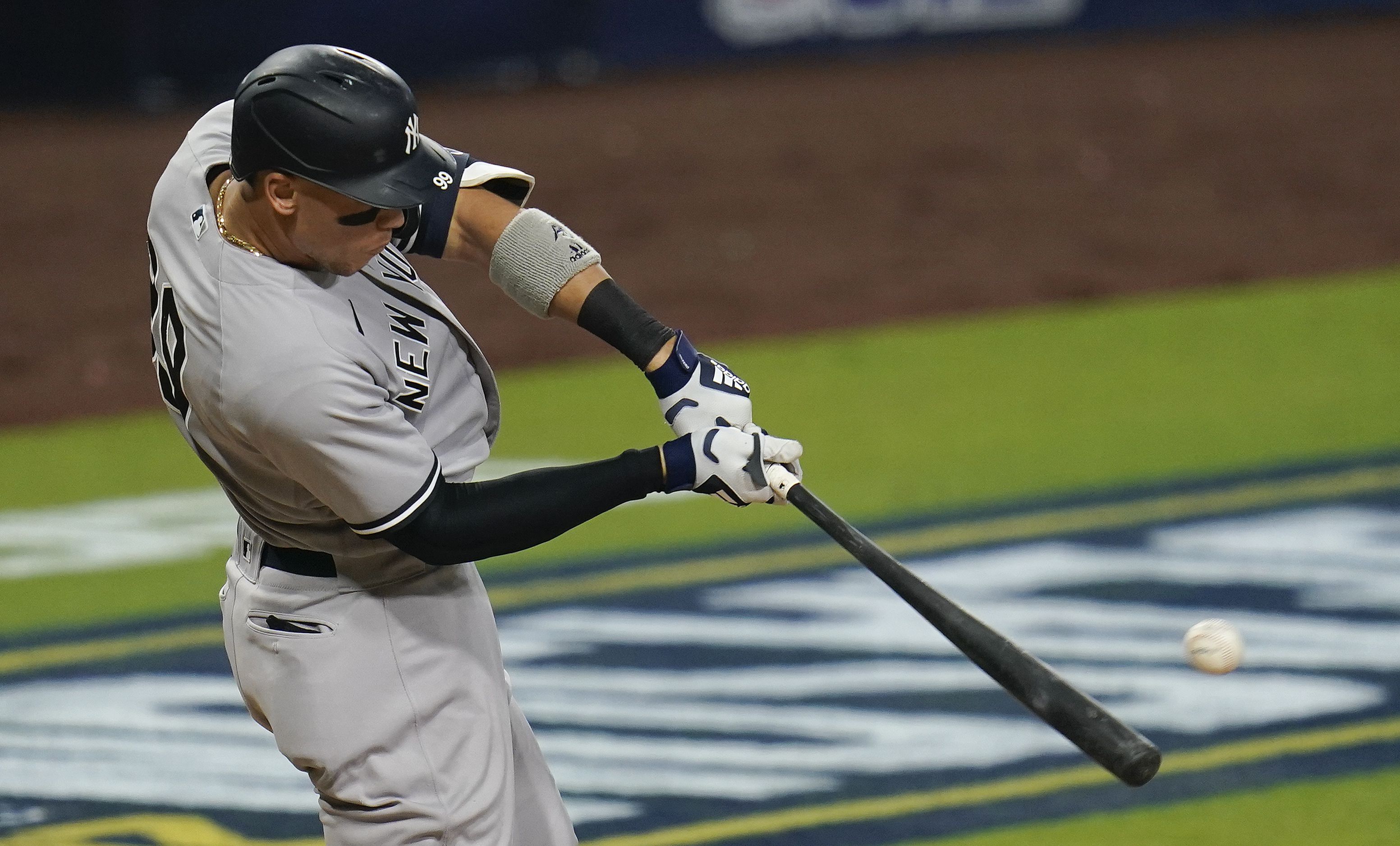 Bret Boone Wins American League Gold Glove - USC Athletics