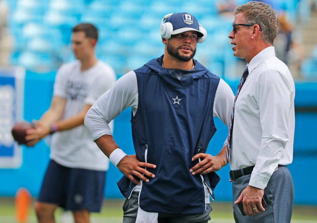 Was this Cowboys fan trolling Tony Romo with his Dak Prescott jersey?  Here's what we know