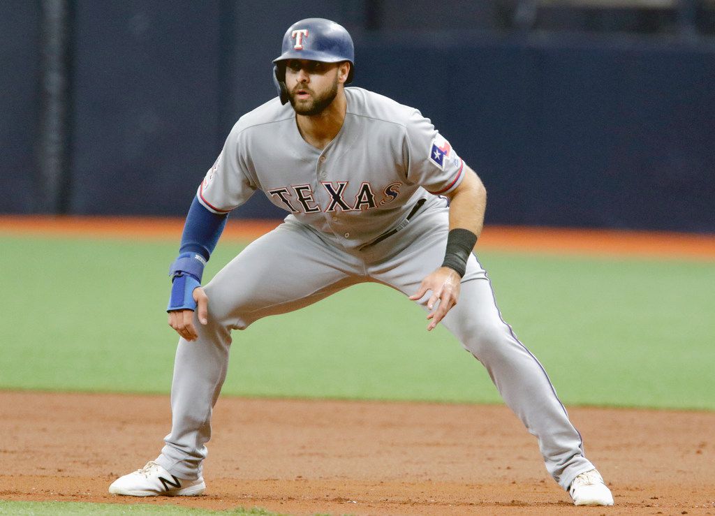 Give and take: Joey Gallo will show flashes of excellence, but is still  getting used to playing center field for Rangers