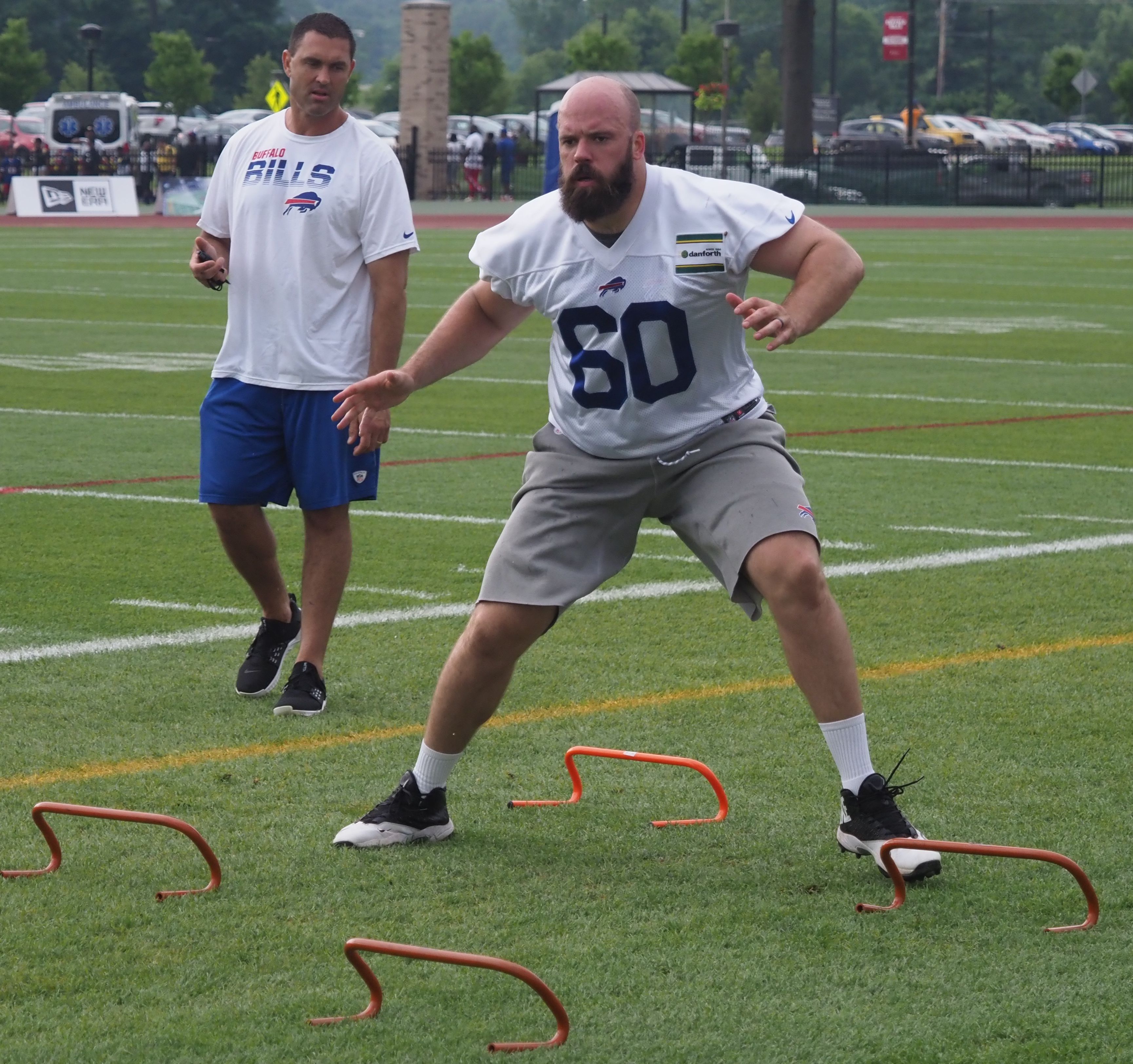 Center Mitch Morse cleared to chart course for Bills offensive line