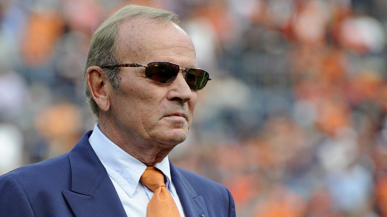 Daughters of late Broncos owner Pat Bowlen contest his his trust