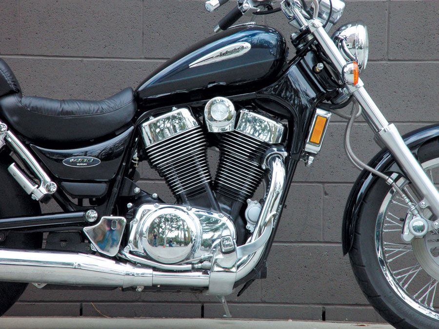 Suzuki intruder 1400 on sale bigger gas tank