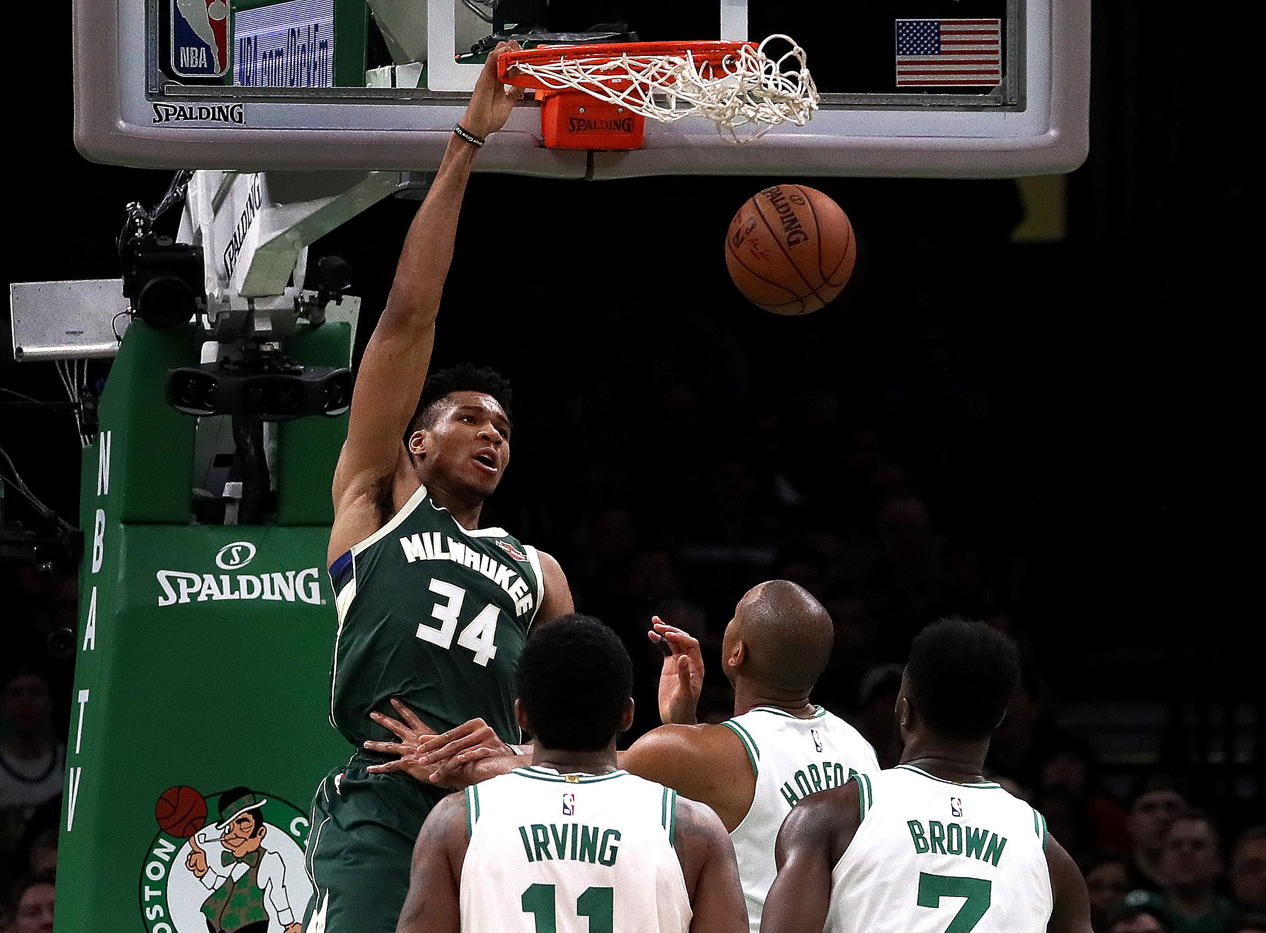 Inside the Al Horford-Giannis Antetokounmpo showdown: How the Celtics' big  man made a difference - The Boston Globe