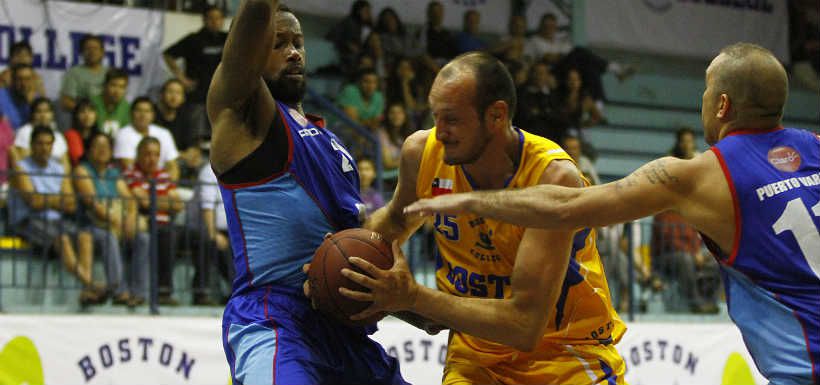 basquetbol-2013-lnb-boston-college-v-puerto-varas50