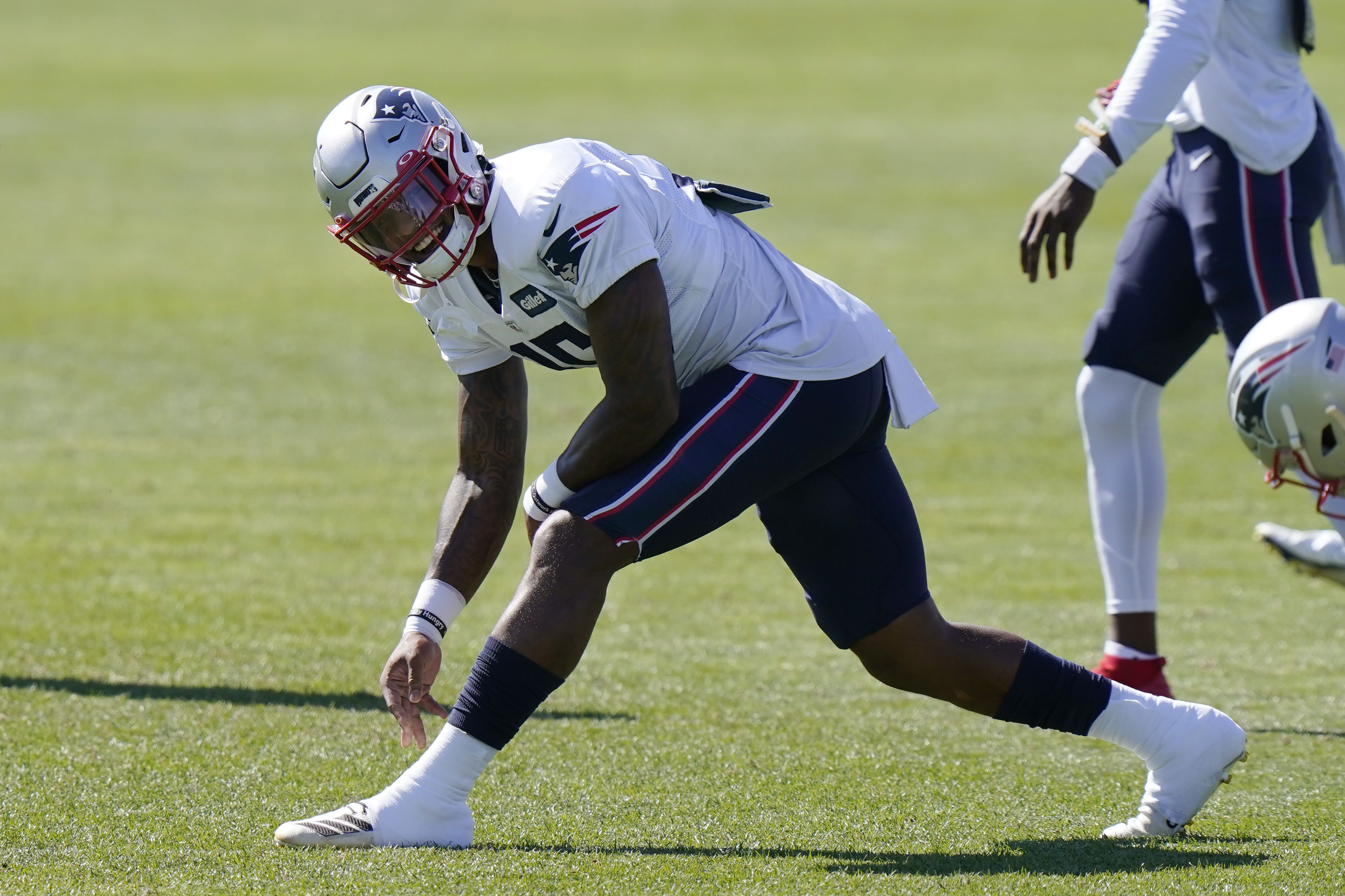 N'Keal Harry 'would absolutely love' Cam Newton to return to the Patriots