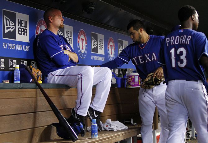 Lance Berkman to return to the Astros? New uniforms reveal brings