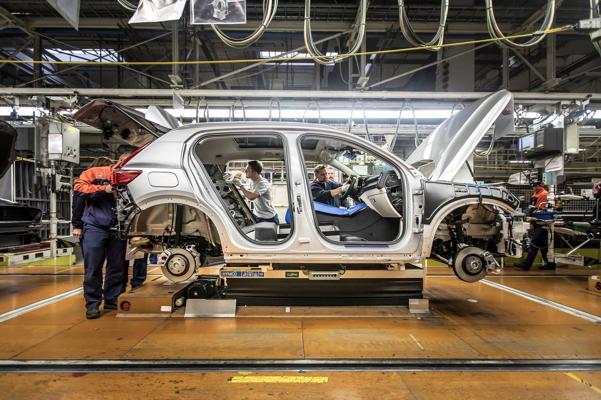 Pre-production of the new Volvo XC40 in the manufacturing plant in Ghent