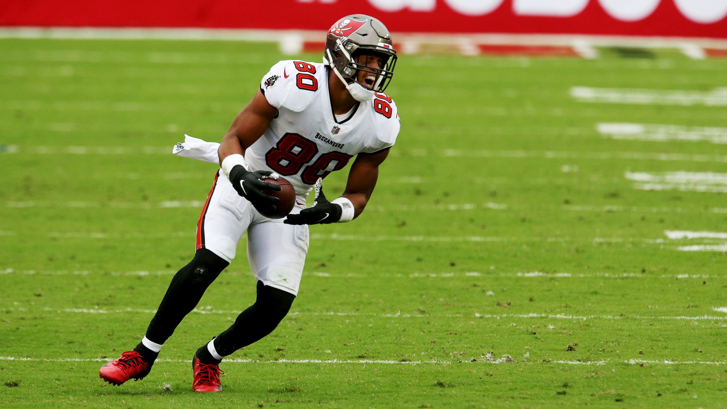 Bucs tight end O.J. Howard won't play at Seattle Sunday