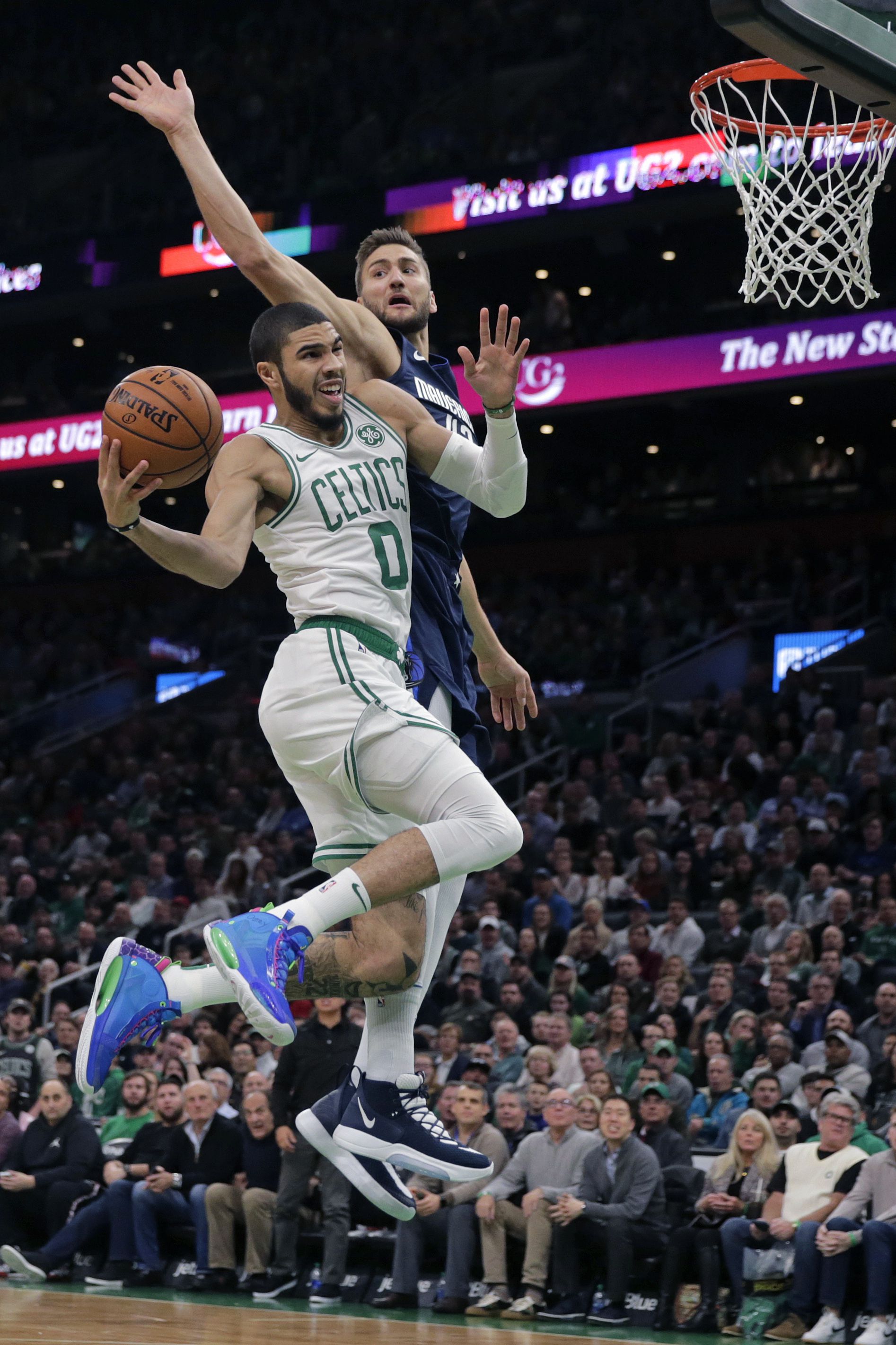 Celtics Jayson Tatum on hand issues: “I have a lot of s*** going