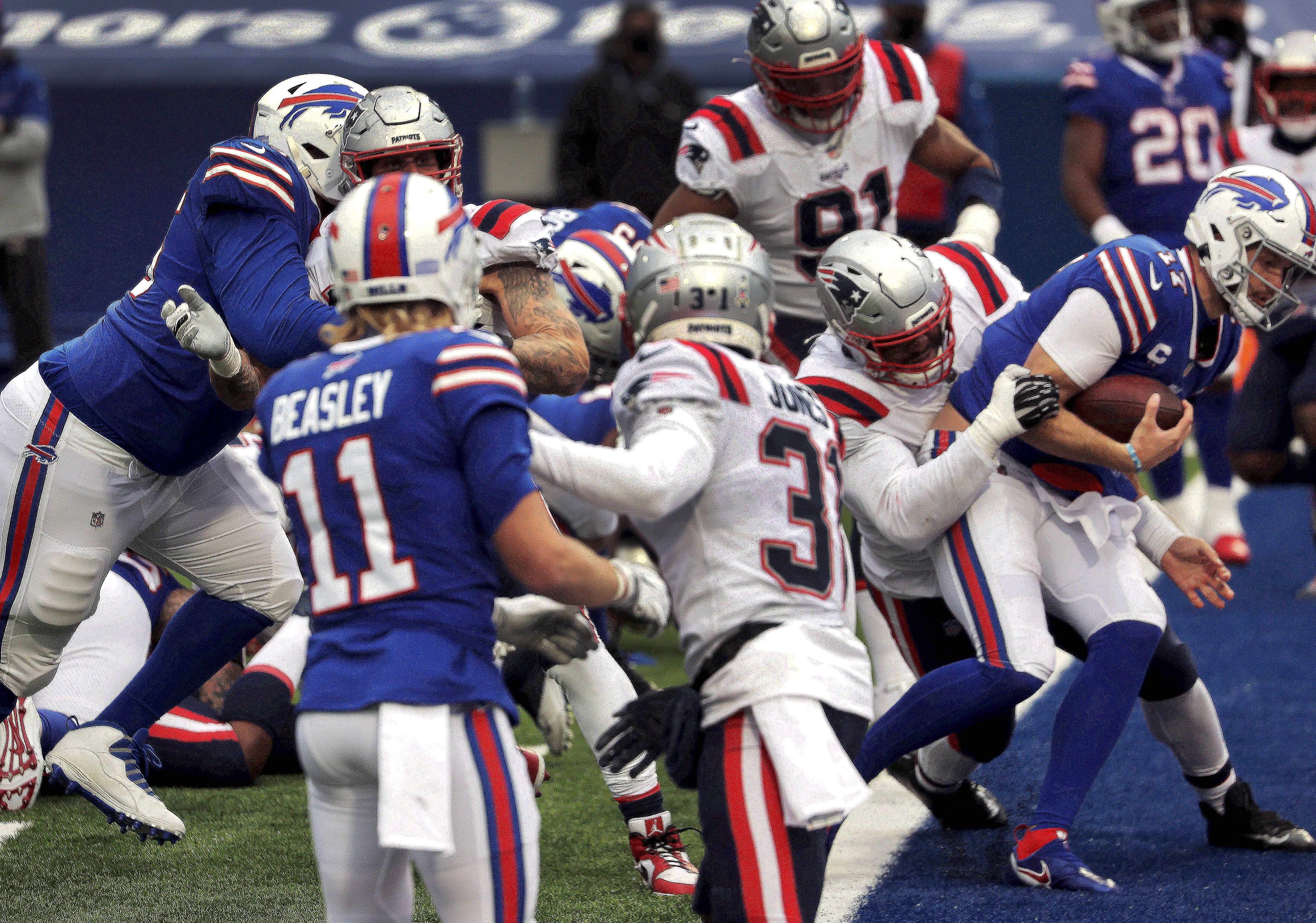 For Patriots, Bills loss means it's over: the division, the path