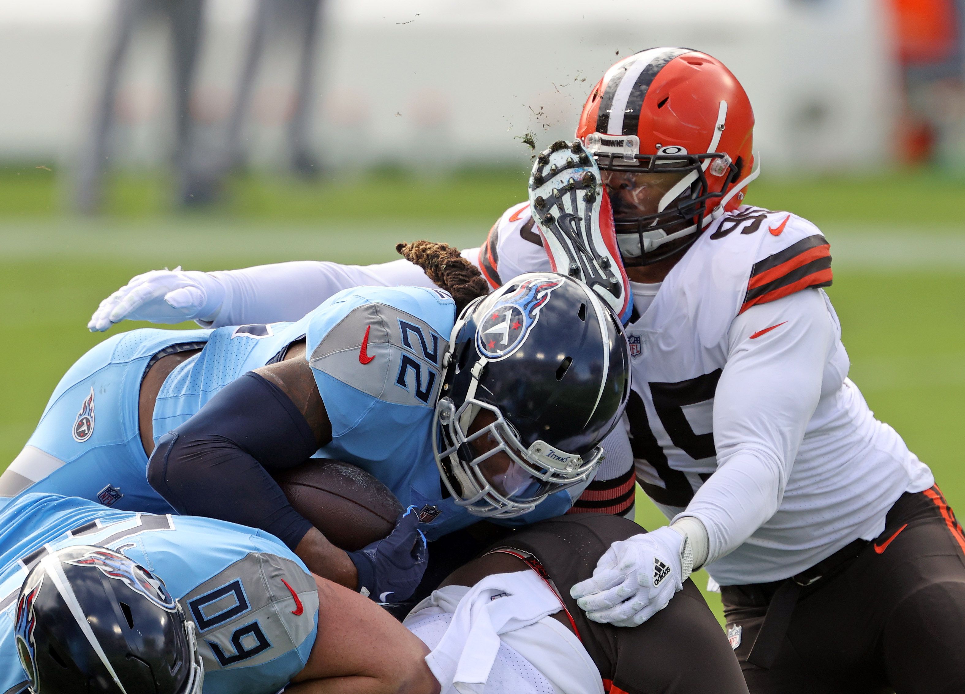 Tennessee Titans vs. Cleveland Browns LIVE!!!