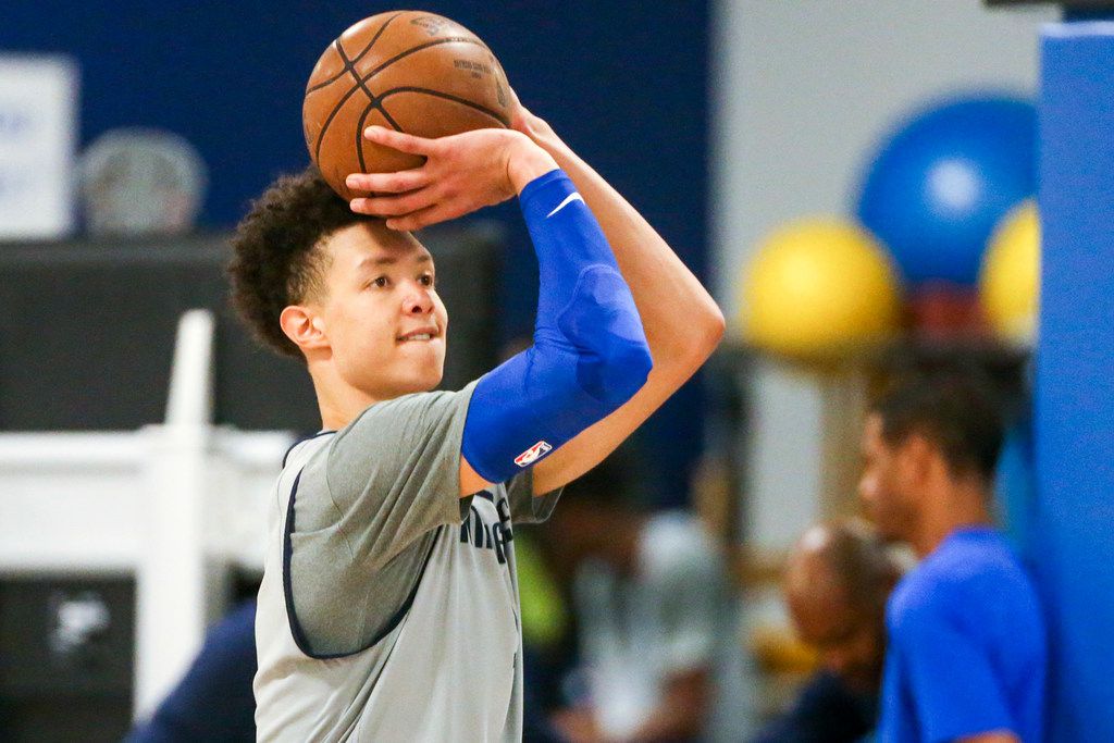 Who is Isaiah Roby? Mavs rookie with an infectious personality is still  figuring out his pro position, and that's a good thing