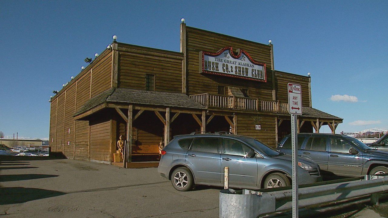 Police investigating shooting at Anchorage strip club