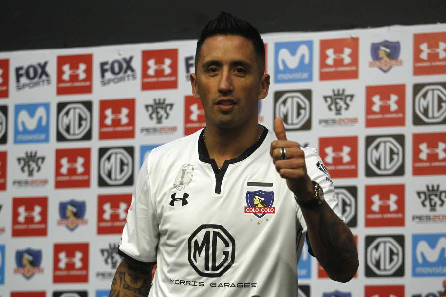 Presentacion de Lucas Barrios en Colo Colo